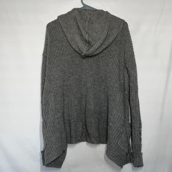 Almost Famous Gray Cardigan Sweater - Picture 3 of 3